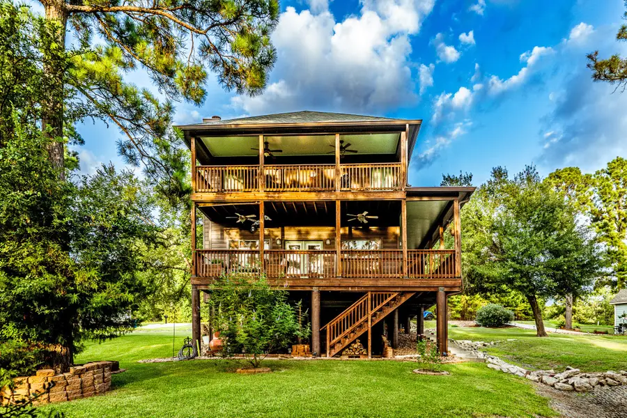 48 Hillsborough Drive, Huntsville, TX 77340 - #2