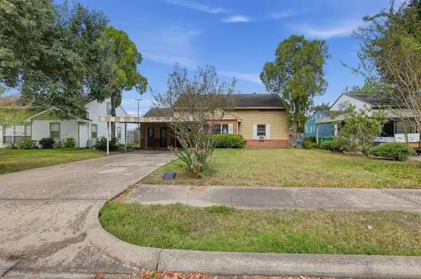 3815 Zephyr Street, Houston, TX 77021