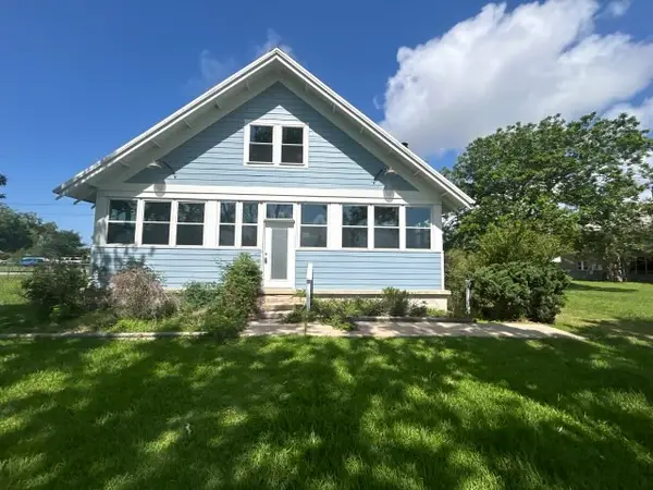 2203 E Bayshore Drive, Palacios, TX 77465