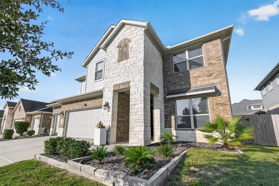 326 Westlake Terrace Drive, Conroe, TX 77304 - #2