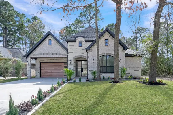 135 Wick Willow Rd, Montgomery, TX 77356