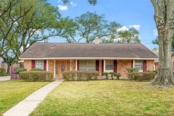 4826 Omeara Drive, Houston, TX 77035