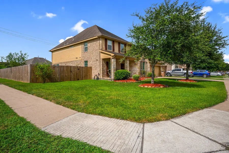 1728 Coral Cliff Drive, Dickinson, TX 77539 - #3