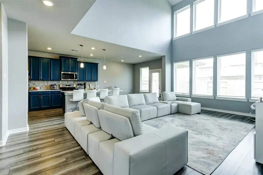 4910 Magnolia Springs Drive, Pearland, TX 77584 - Image #3