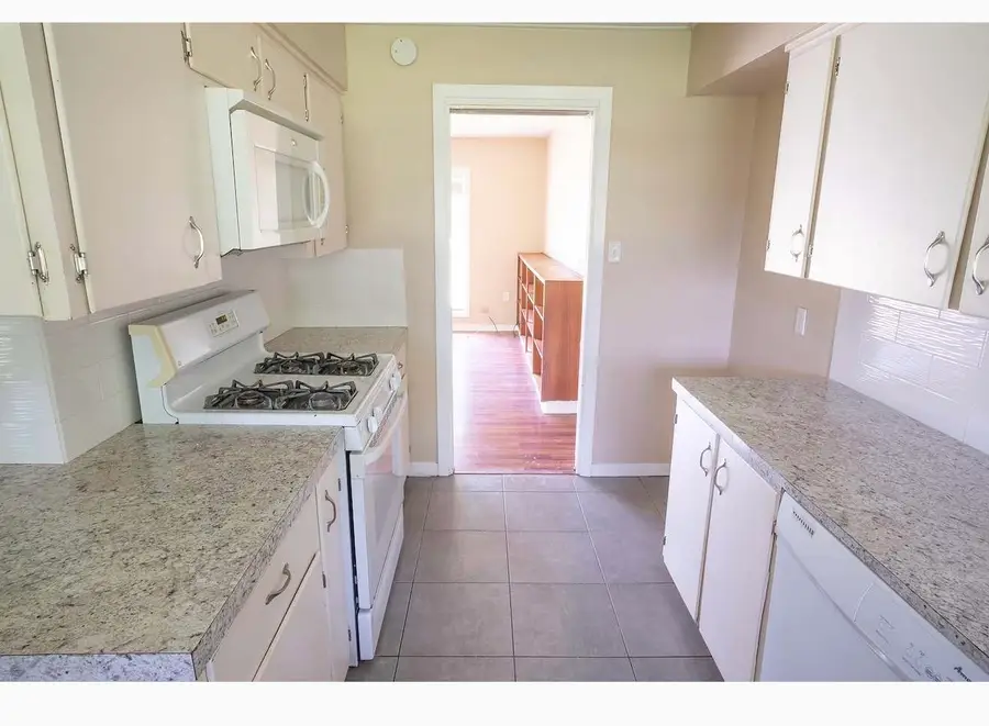 117 Lazy Lane, Lake Jackson, TX 77566 - #3