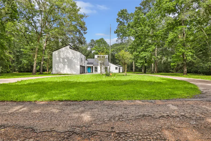 854 Fairway Drive, New Caney, TX 77357 - #2