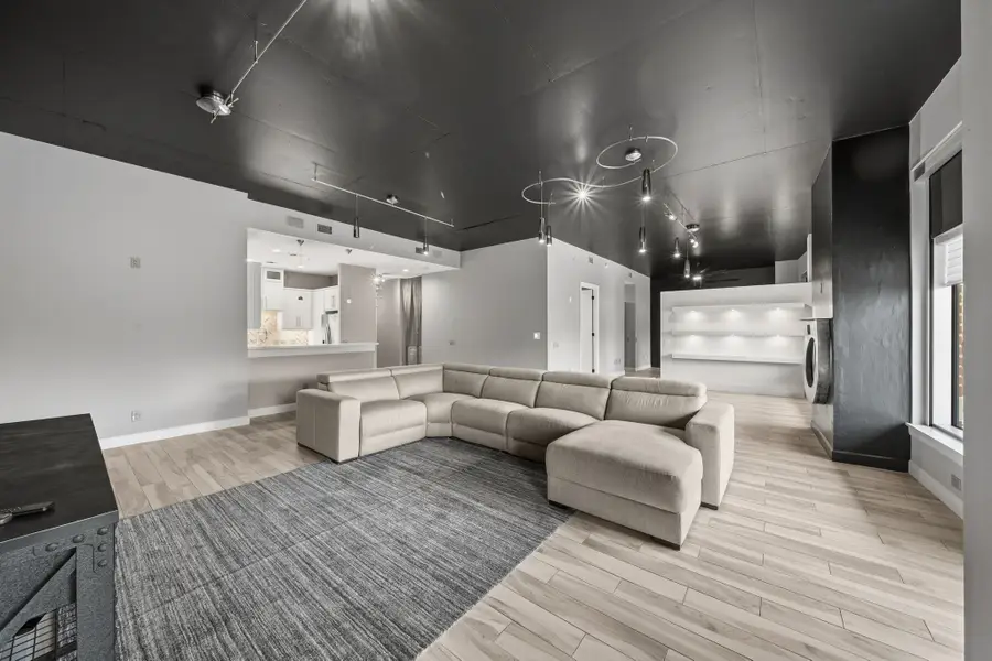 3 Waterway Court #1B, The Woodlands, TX 77380 - #3