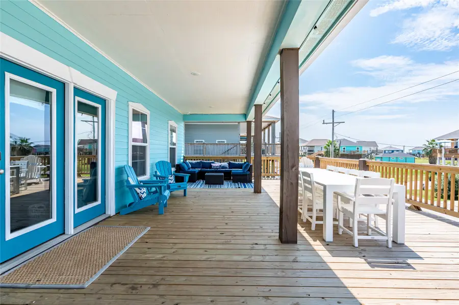 866 Townsend Drive, Crystal Beach, TX 77650 - #3