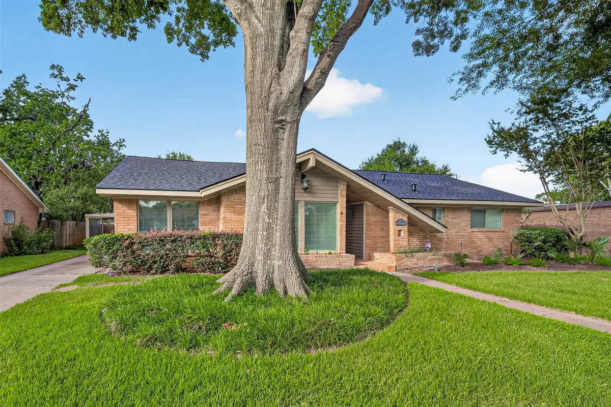 5214 Starkridge Drive, Houston, TX 77035 - #1