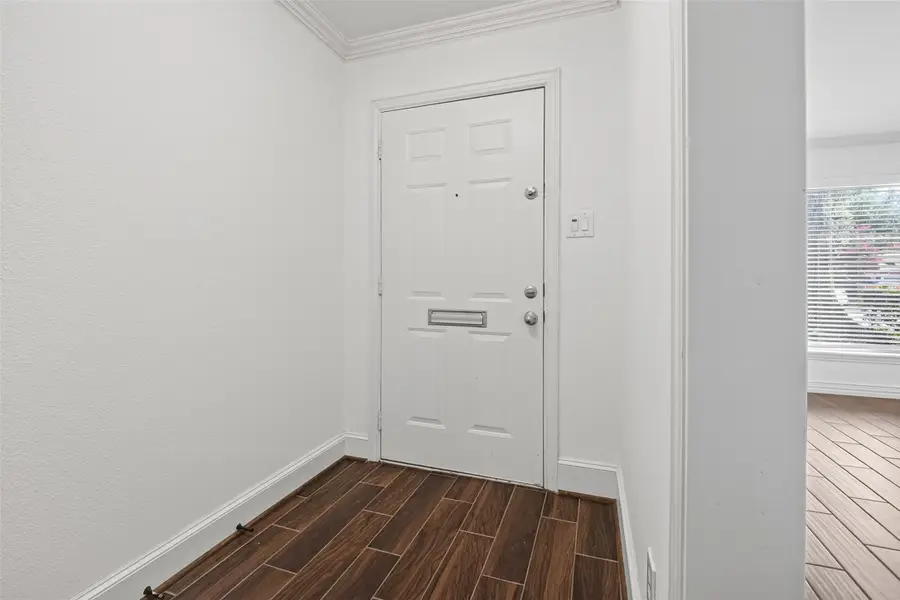 5214 Starkridge Drive, Houston, TX 77035 - #3