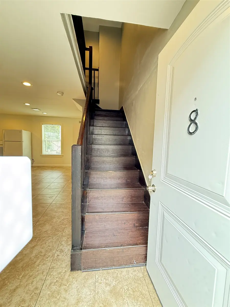 9002 Ilona Lane #8, Houston, TX 77025 - #3