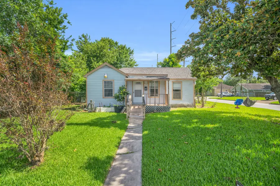 7304 Kinney Street, Houston, TX 77087 - #2