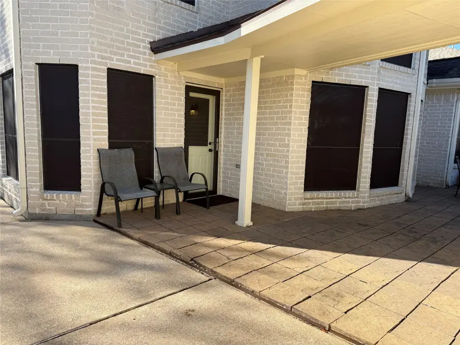 205 Rustic Oaks Drive, League City, TX 77573 - #2