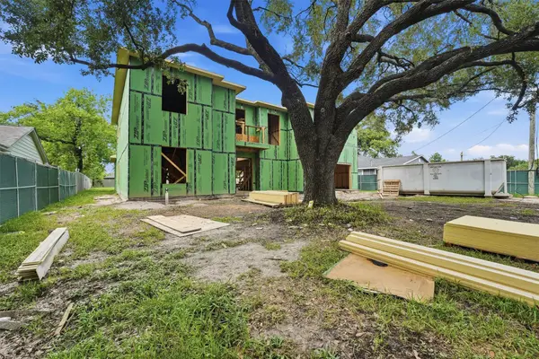 4602 Randwick Drive, Houston, TX 77092