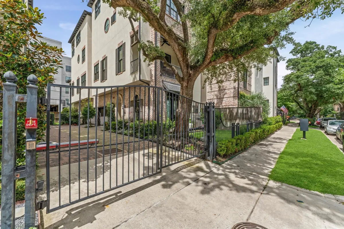 1308 Castle Court #A, Houston, TX 77006 - #1