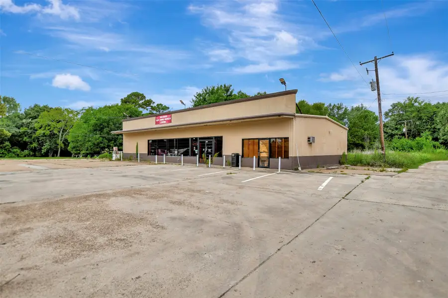 9240 State Highway 75 S, New Waverly, TX 77358 - #2