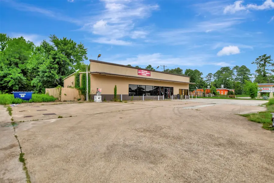 9240 State Highway 75 S, New Waverly, TX 77358 - #3