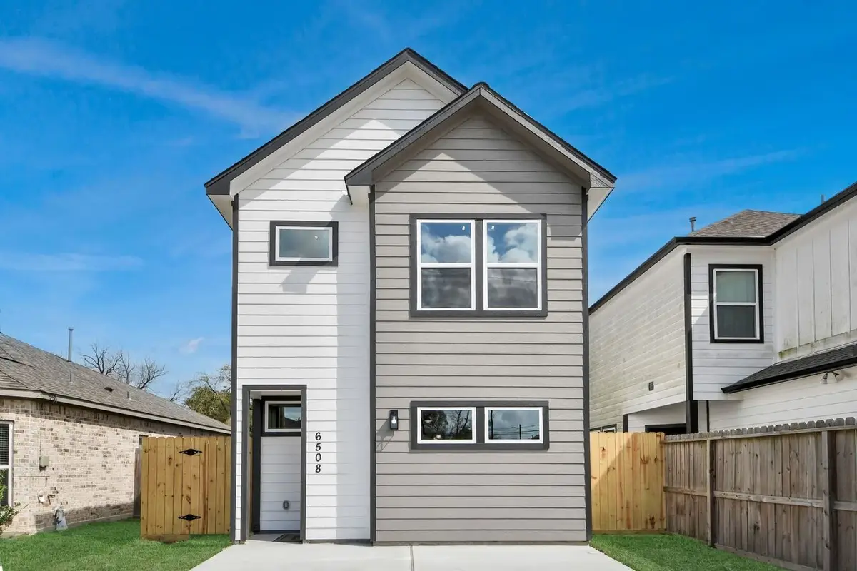 4406 Larkspur Avenue, Houston, TX 77051 - #1