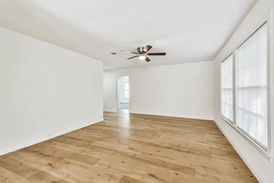 105 Live Oak Street, Baytown, TX 77520 - #3