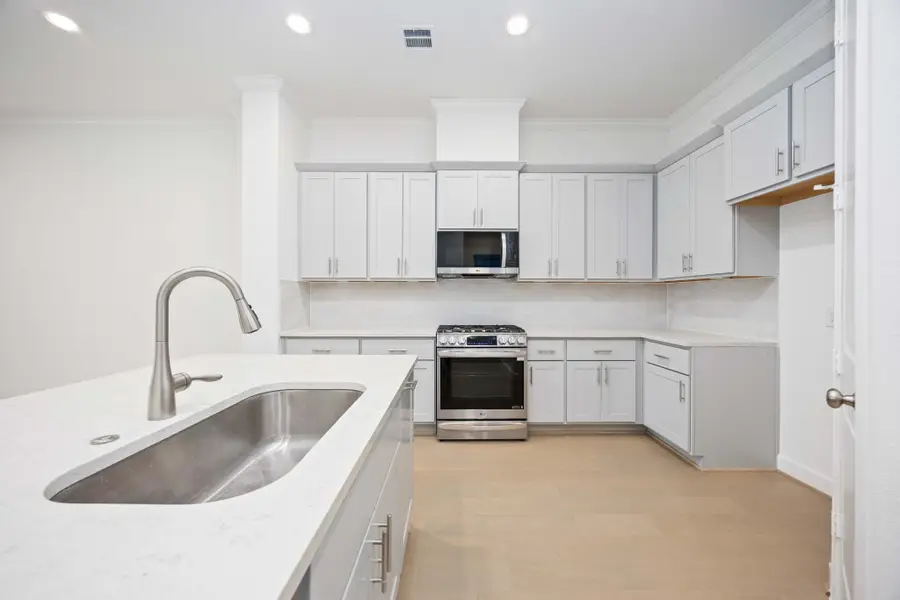 224 E 27th Street, Houston, TX 77008 - #3