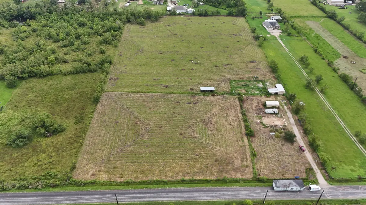 1602 County Road 62, Rosharon, TX 77583 - Image #1