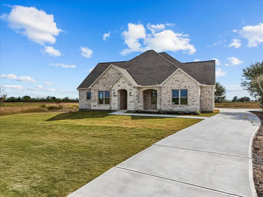224 Cripple Creek Lane, Angleton, TX 77515 - #2