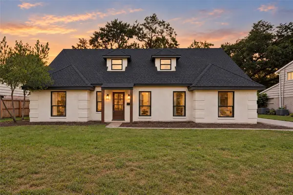 10111 Kerrwood Lane, Houston, TX 77080