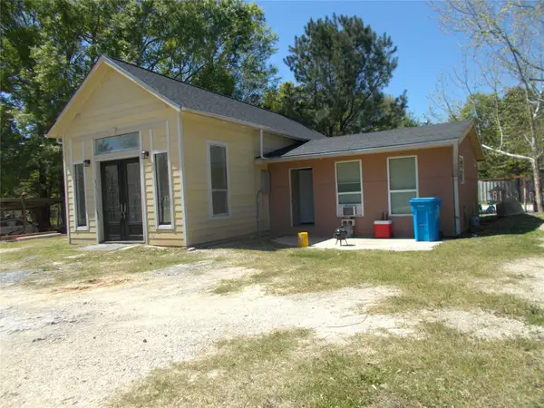 270 County Road 3409, Cleveland, TX 77327