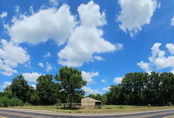 2527 Fm-563, Liberty, TX 77575