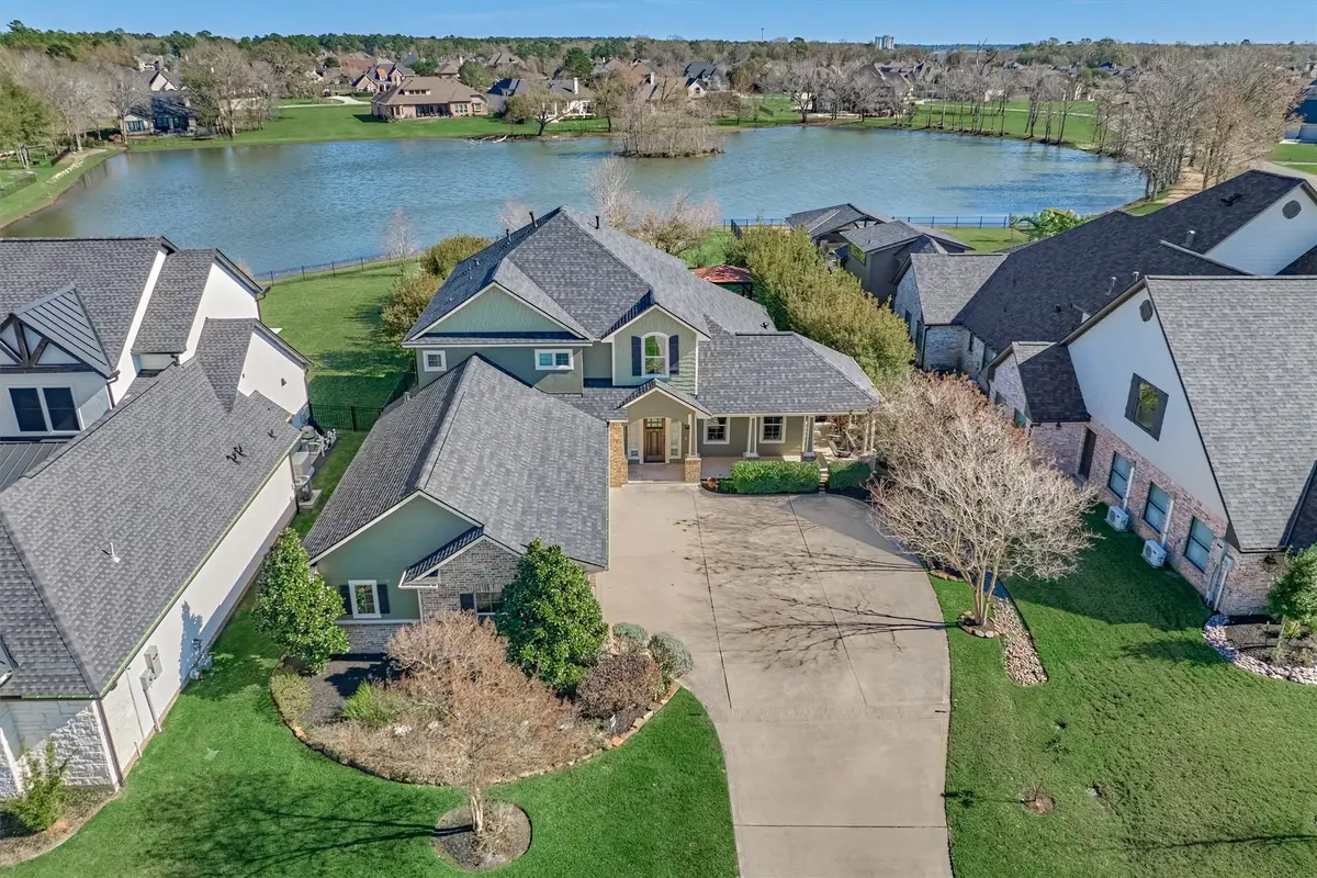 18904 W Grand Pine Circle, Montgomery, TX 77356 - Image #1