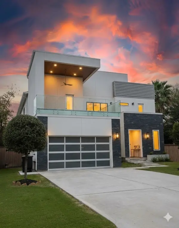 2214 Hewitt Drive, Houston, TX 77018