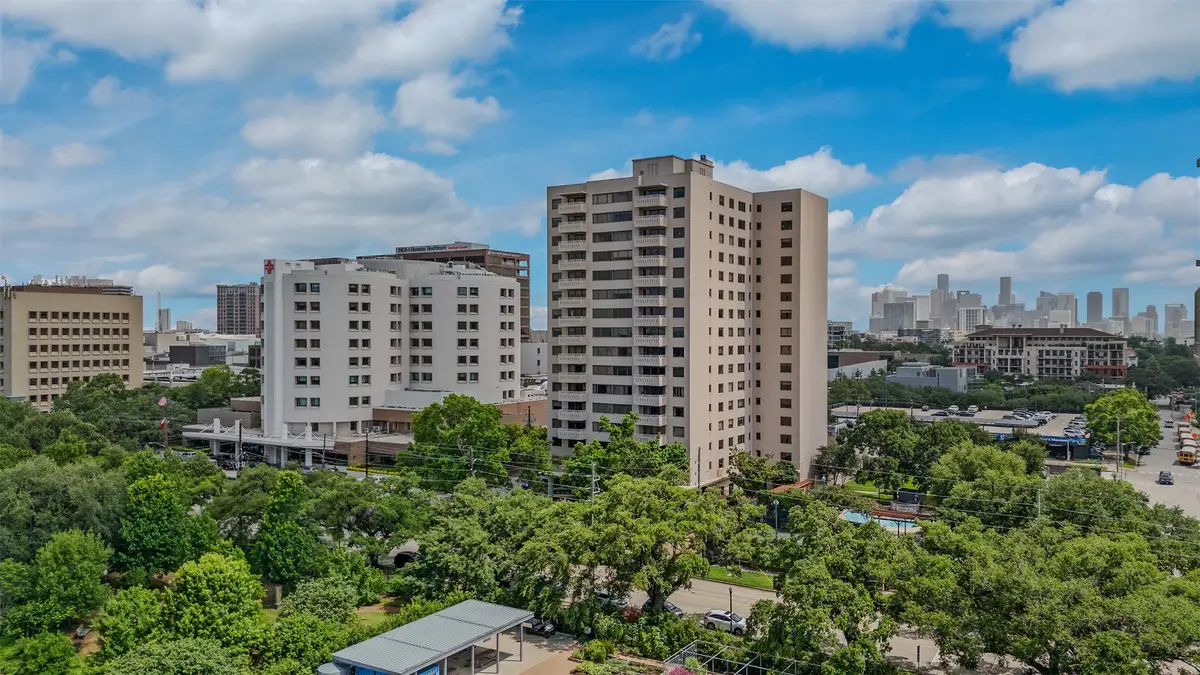 1400 Hermann Drive #5A, Houston, TX 77004 - #1