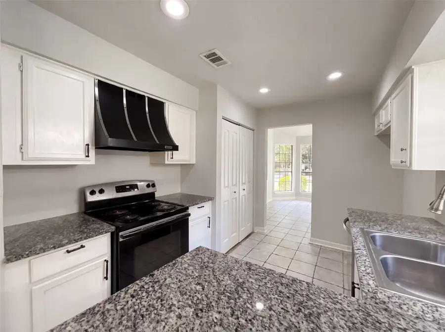 4911 Creek Shadows Drive, Houston, TX 77339 - #2