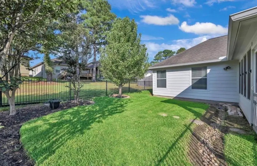 105 Harbor Court Drive, Conroe, TX 77356 - #3