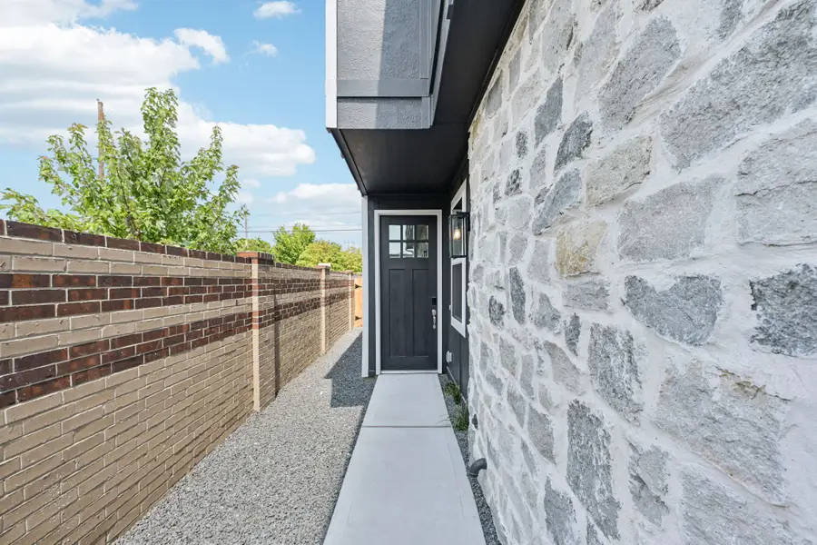 10107 Pelican Pass Drive, Houston, TX 77080 - Image #2