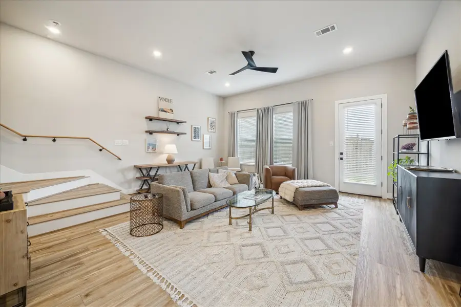 5818 Francis Oak Place, Houston, TX 77091 - Image #2