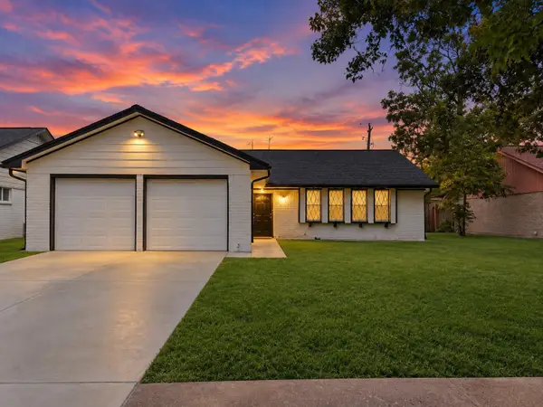 377 Haymarket Lane, Hockley, TX 77015