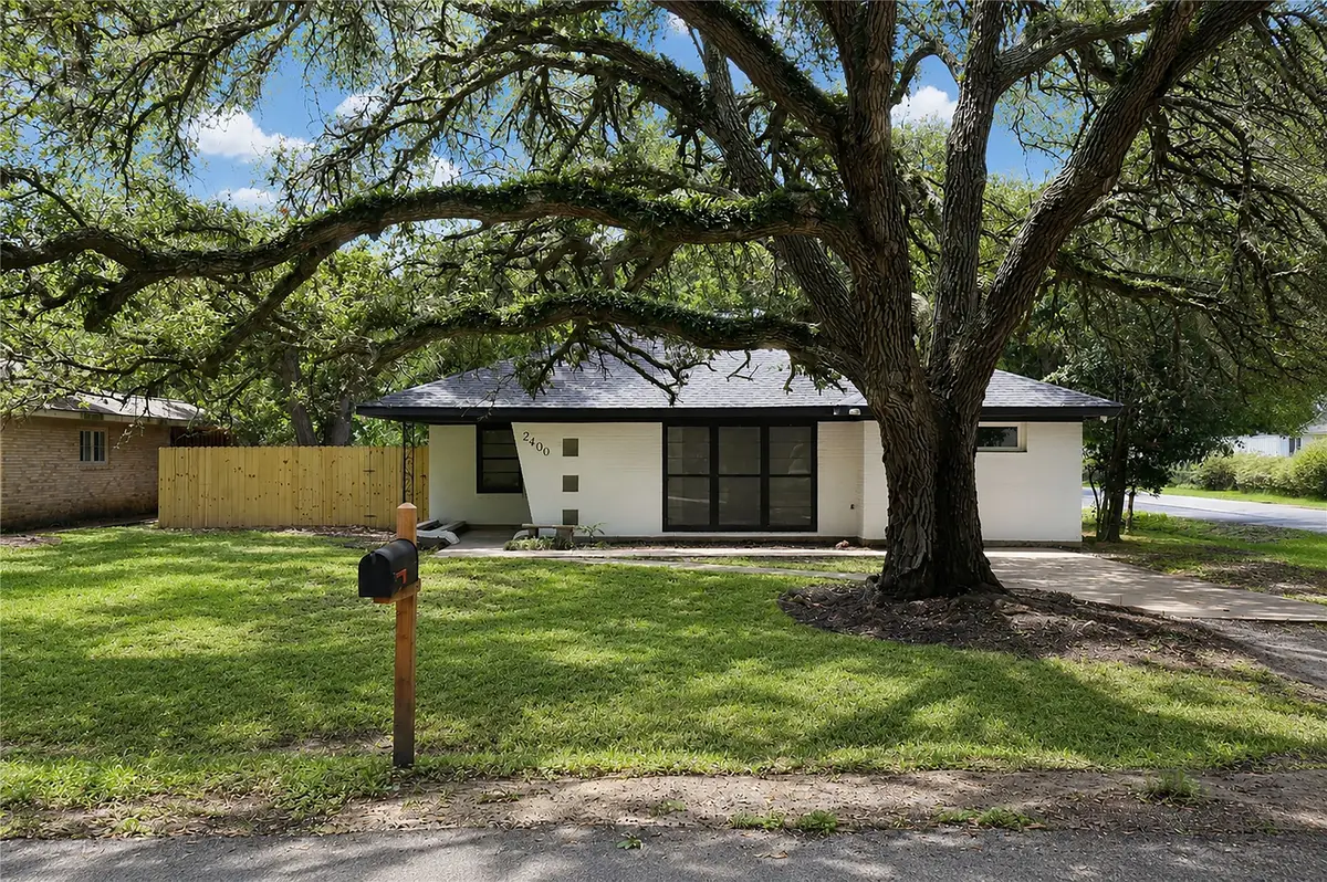 2400 Carrington Street, Bay City, TX 77414 - #1