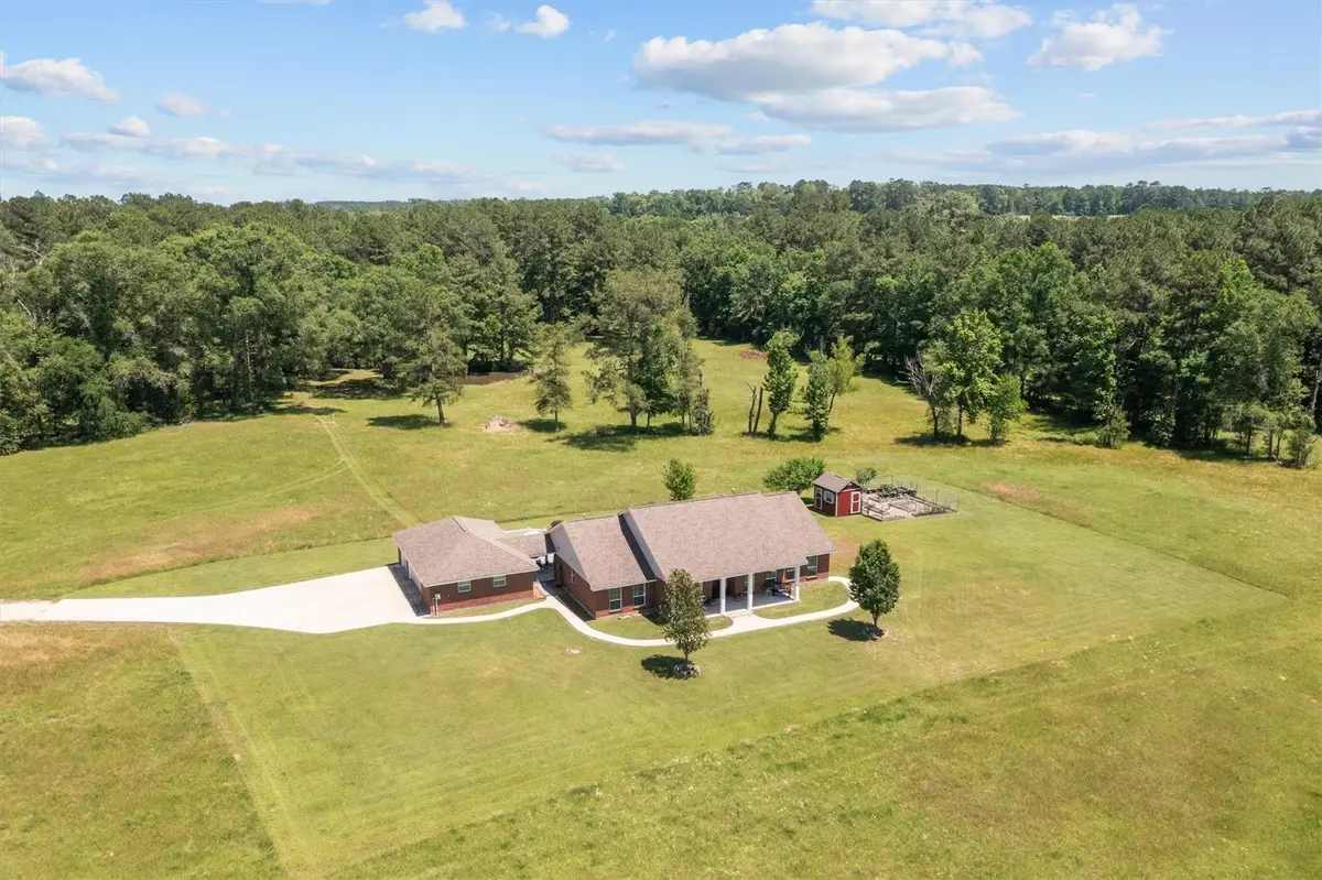 3210 Farm To Market 3065, Colmesneil, TX 75938 - Image #1