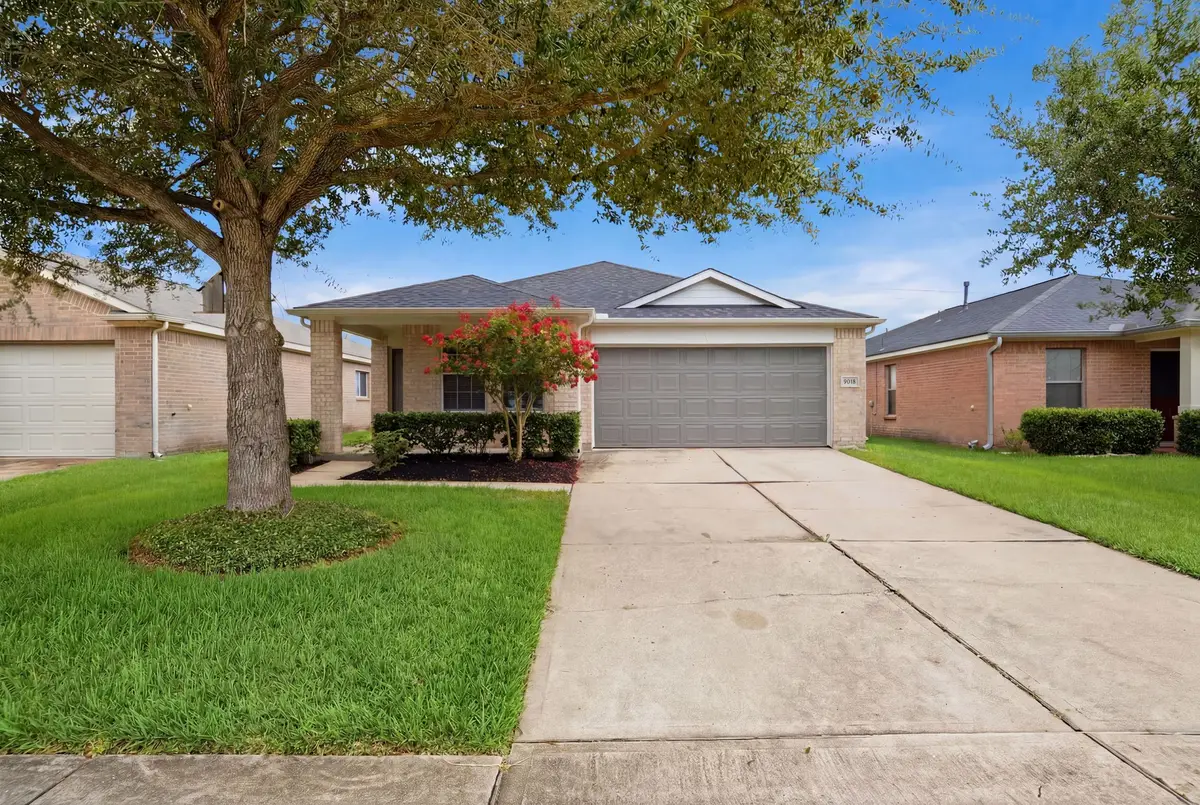 9018 Kerry Prairie Lane, Richmond, TX 77407 - #1