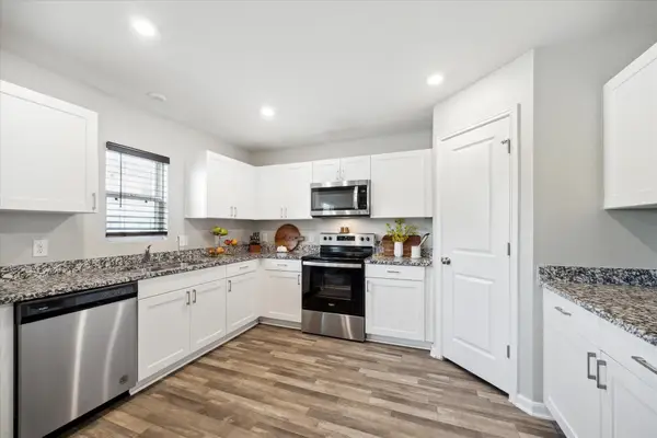 15519 Taylorcrest Drive, Conroe, TX 77306