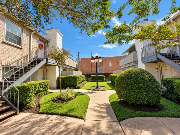8787 Brae Acres Road #604, Houston, TX 77074