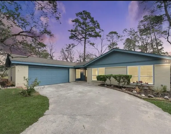26206 Maplewood Drive, Spring, TX 77386