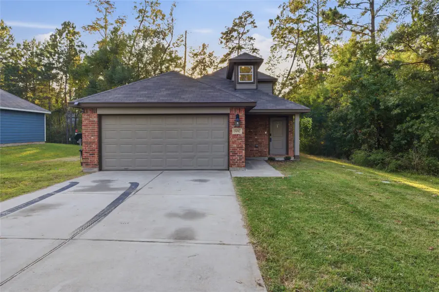 15082 Arrowhead Loop E, Willis, TX 77378 - Image #2