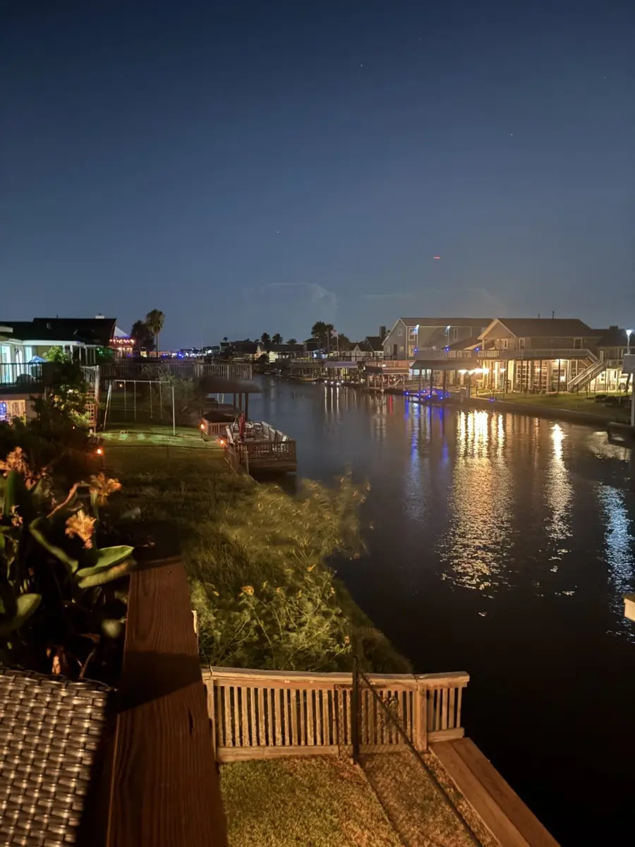 1255 Sailfish Street, Bayou Vista, TX 77563 - #3