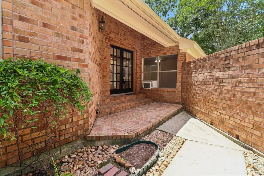 26 Cedar Chase Place, The Woodlands, TX 77381 - #2