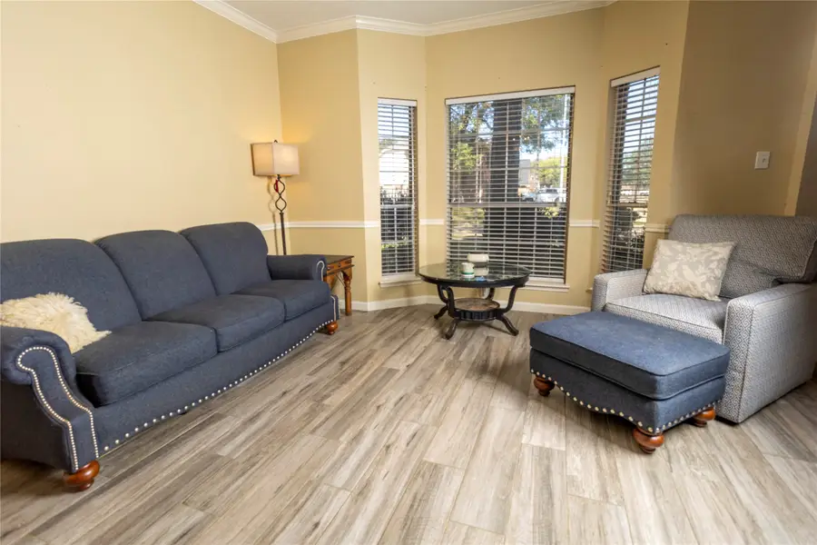 1015 Highland Woods Drive, Highlands, TX 77562 - #3