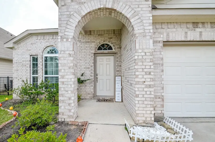 279 Shoreview Drive, Conroe, TX 77303 - #2