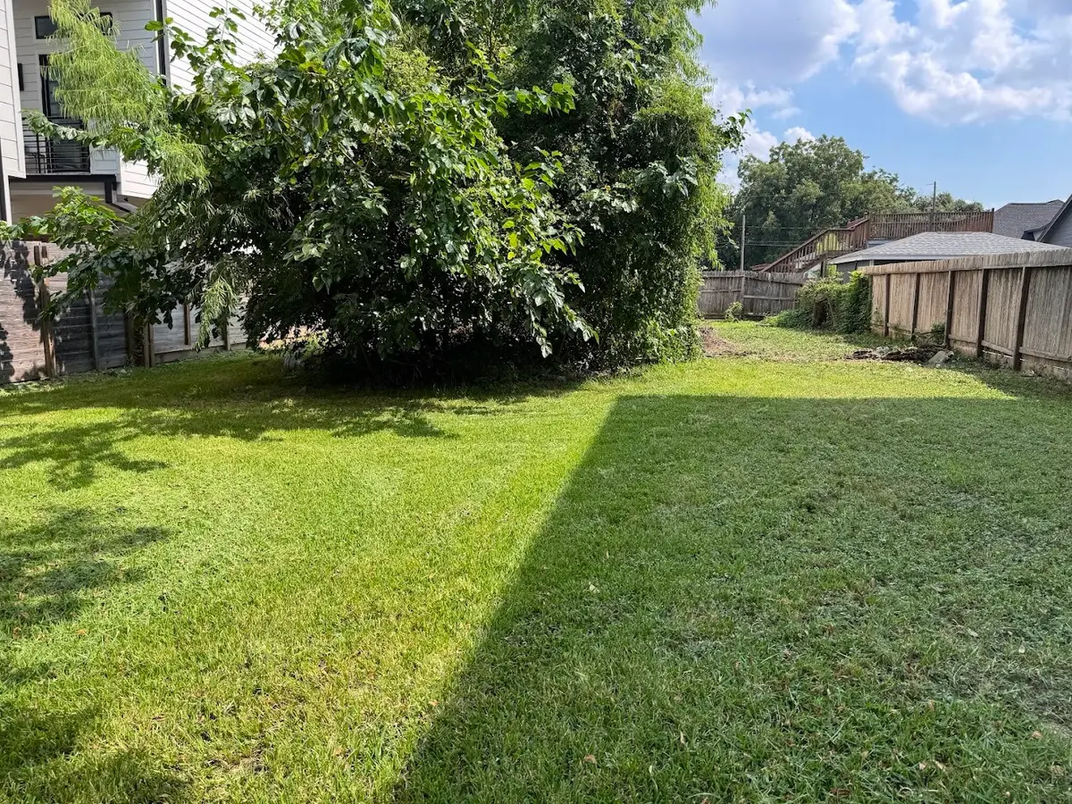 2213 Berry Street, Houston, TX 77004 - Image #1