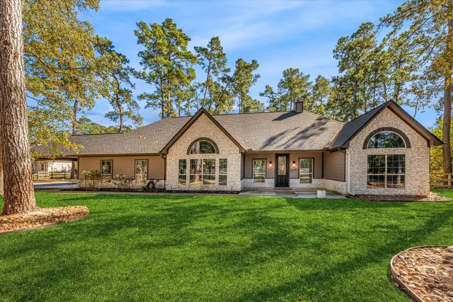 25402 Holly Oaks Court, Magnolia, TX 77355 - Image #2